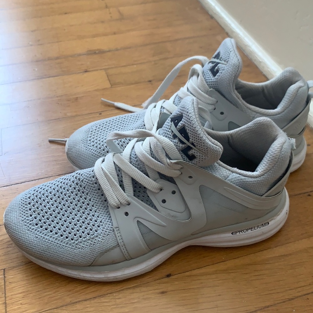 APL Ascend Sneakers grey
